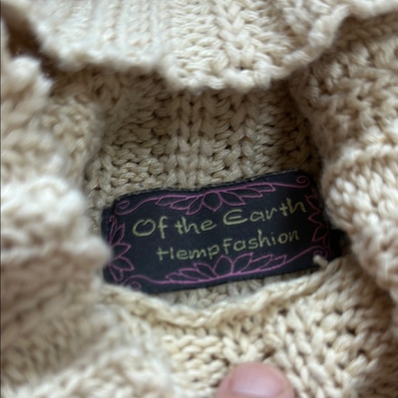 Cream Turtleneck Sweater - Picture 2 of 5